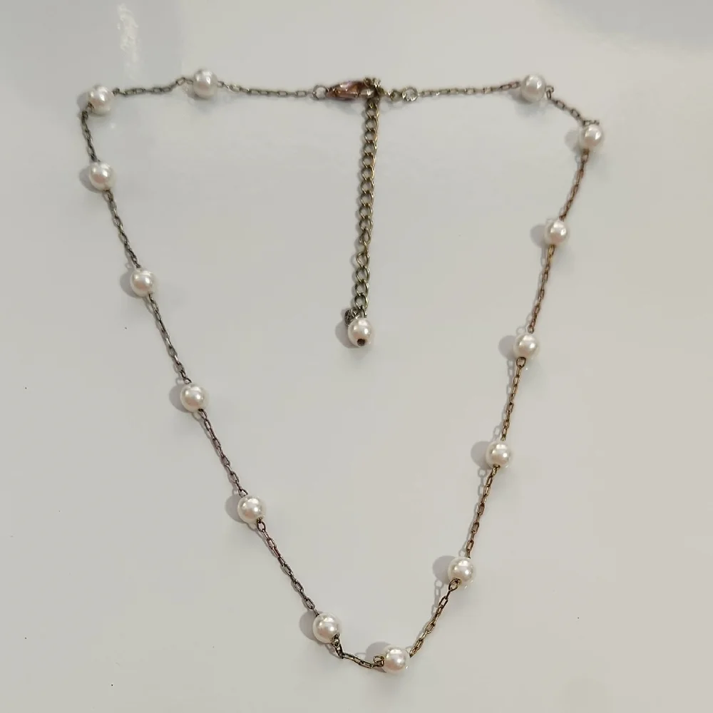 Silver White Pearl Necklace with Adjustable Chain